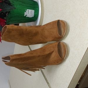 Women's boots